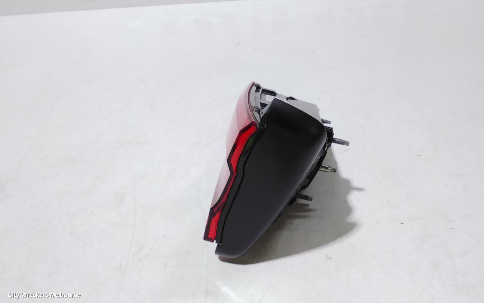 AUDI A4 REAR GARNISH, BOOTLID LAMP (RH SIDE), SEDAN, B9 8W, 10/2015 - 11/2020