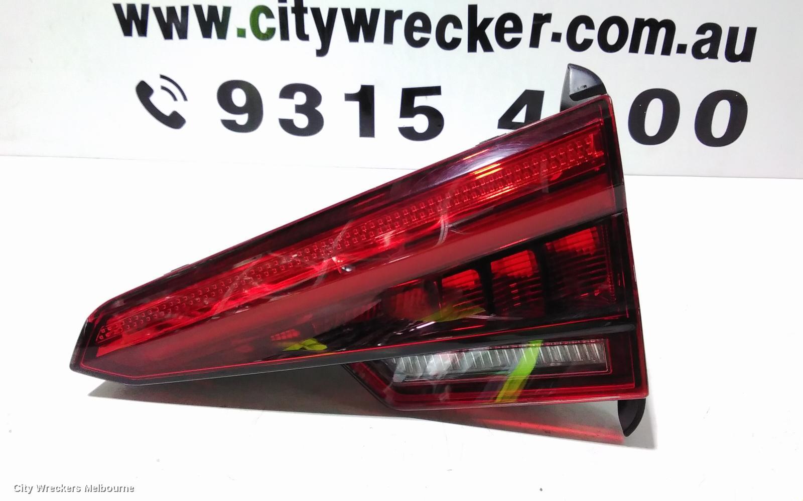 AUDI A4 REAR GARNISH, BOOTLID LAMP (RH SIDE), SEDAN, B9 8W, 10/2015 - 11/2020