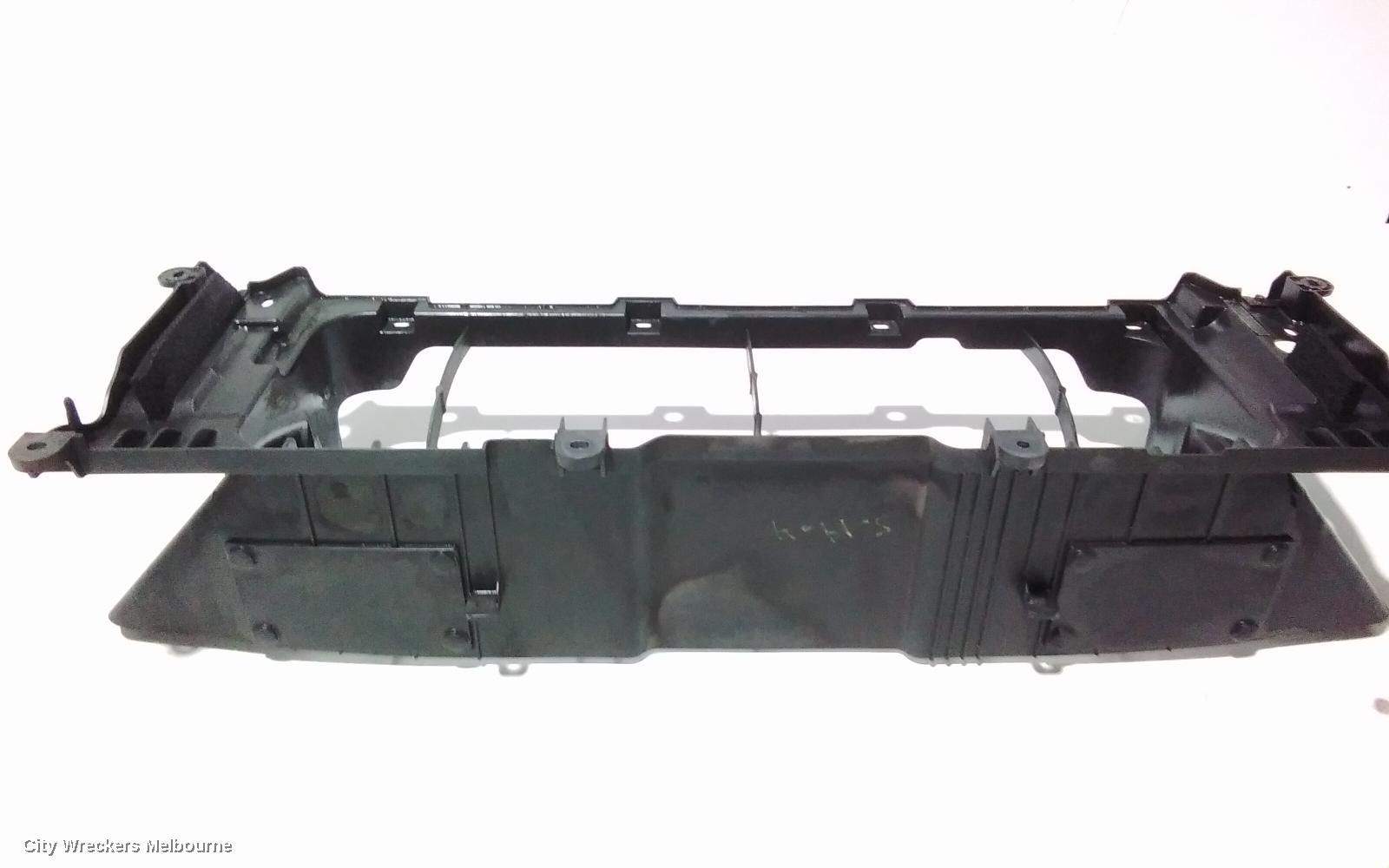 HYUNDAI GENESIS, DH, 11/2014 - 01/2018, AIR GUIDE: 92138