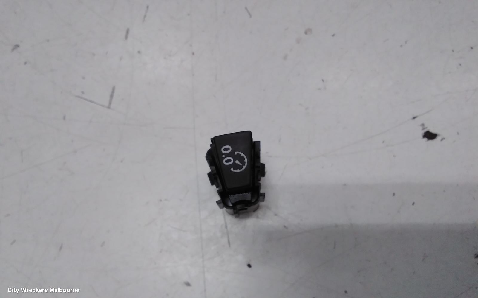 AUDI A4 HEATER/AC CONTROLS, CLIMATE CONTROL, W/ SEAT WARMER TYPE, B9 8W, 10/2015 ONWARDS