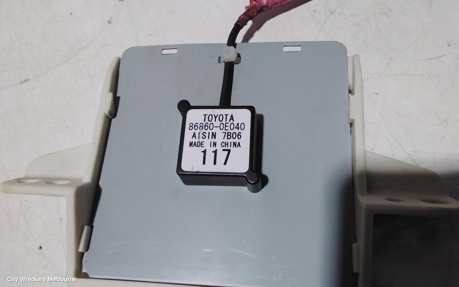 TOYOTA KLUGER RADIO/CD/DVD/SAT/TV, SAT NAV HEAD UNIT, GSU50/GSU55, 03/2014 - 02/2021