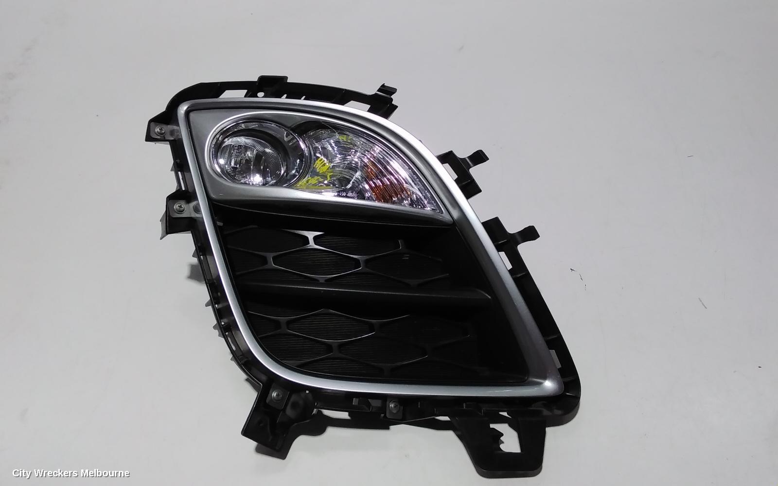 MAZDA CX7 RIGHT INDICATOR/FOG/SIDE, BUMPER FLASHER, ER, 10/2009 - 02/2012