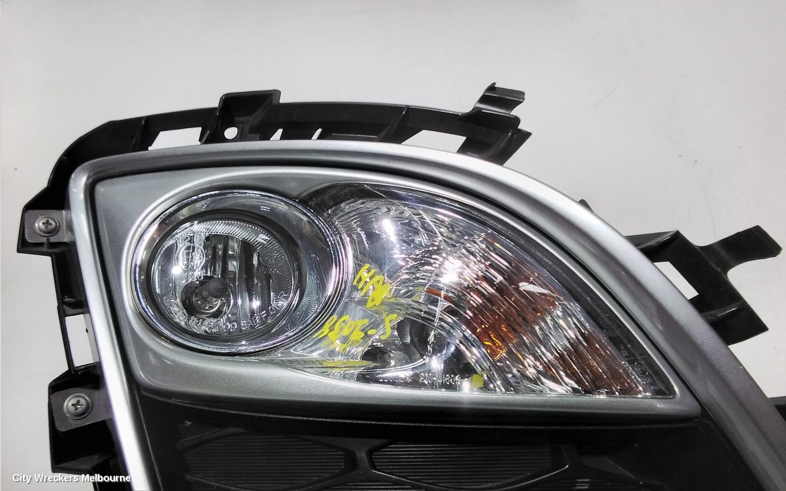 MAZDA CX7 RIGHT INDICATOR/FOG/SIDE, BUMPER FLASHER, ER, 10/2009 - 02/2012