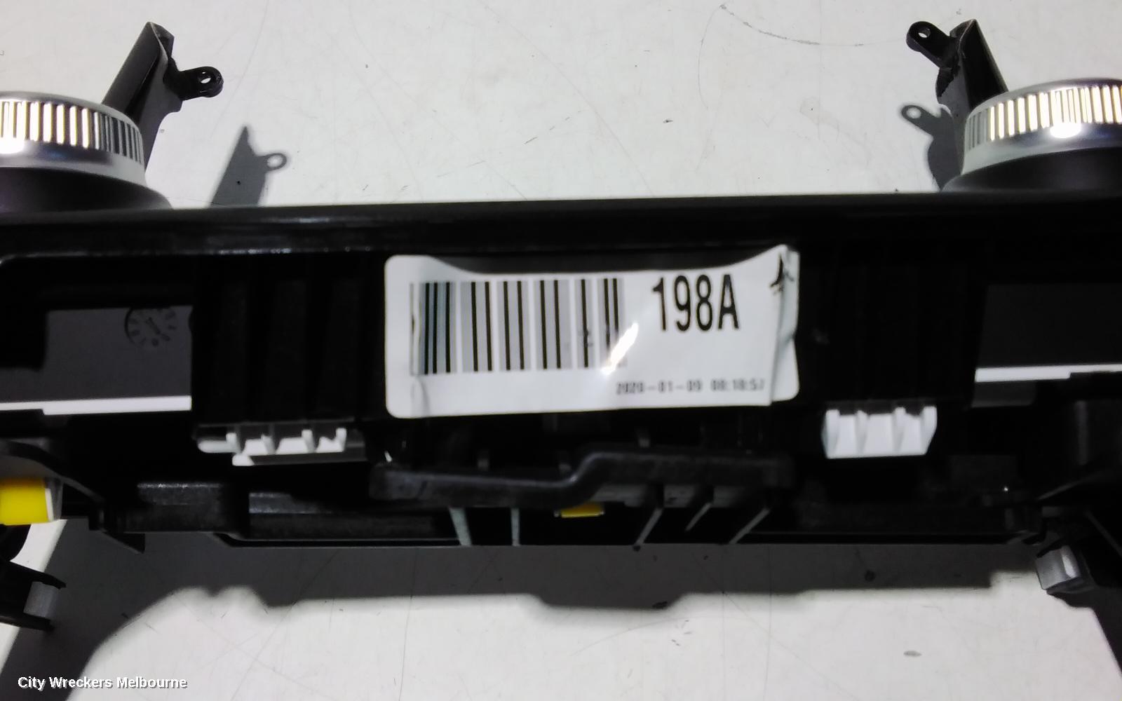KIA STINGER HEATER/AC CONTROLS, DUAL ZONE CLIMATE CONTROL, W/ SYNC BUTTON, CK, 06/2017 ONWARDS