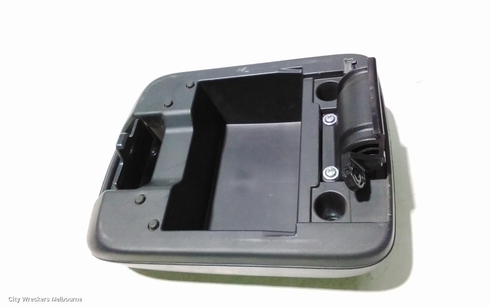 MITSUBISHI TRITON CONSOLE, MANUAL T/M TYPE, MQ-MR, 4WD, 03/2015 - 10/2023
