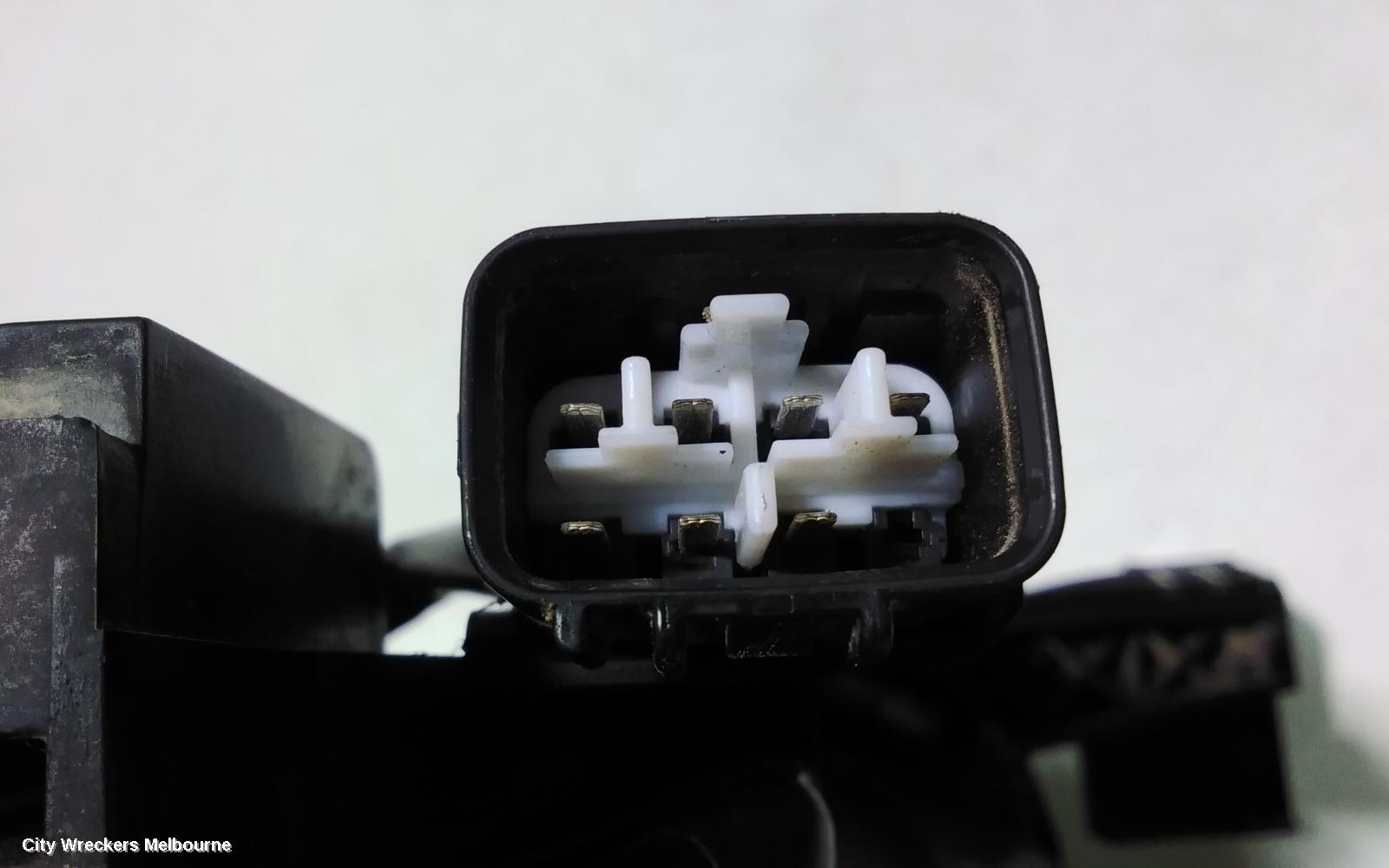 MITSUBISHI TRITON RIGHT HEADLAMP, MR, HALOGEN TYPE, 11/2018 ONWARDS