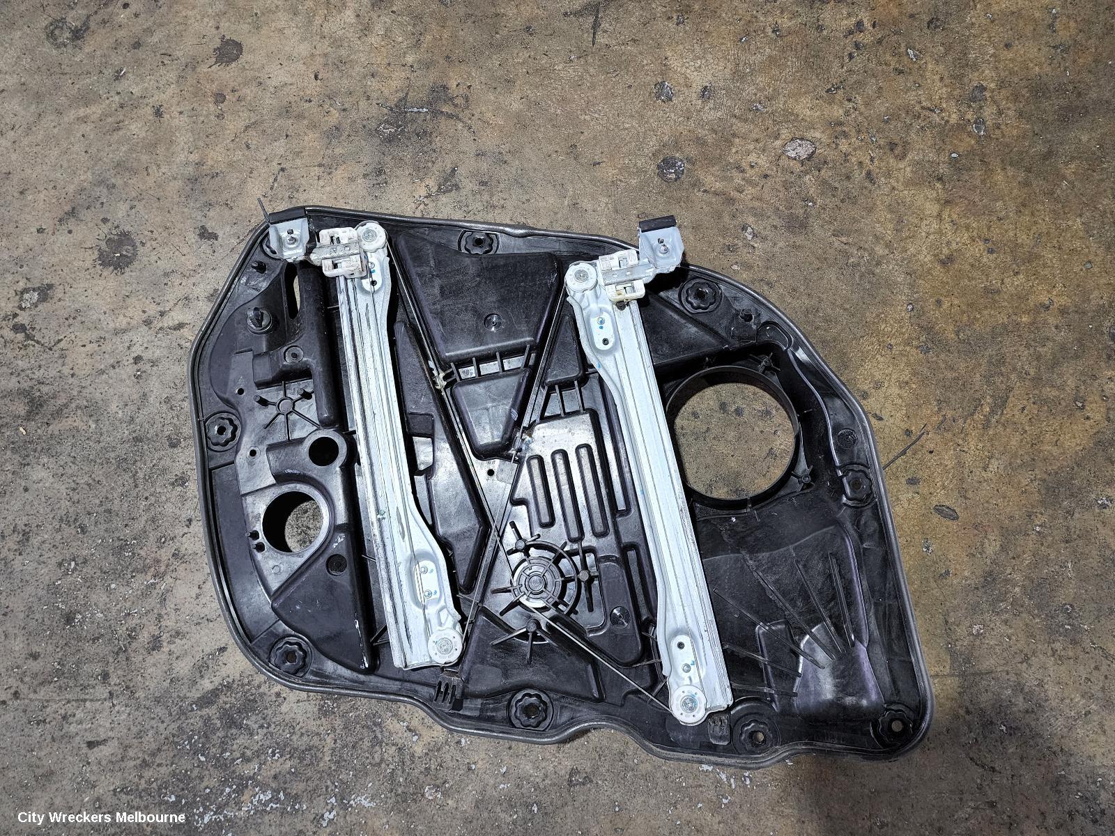 KIA OPTIMA RIGHT FRONT WINDOW REG/MOTOR, TF, 01/2011 - 08/2013
