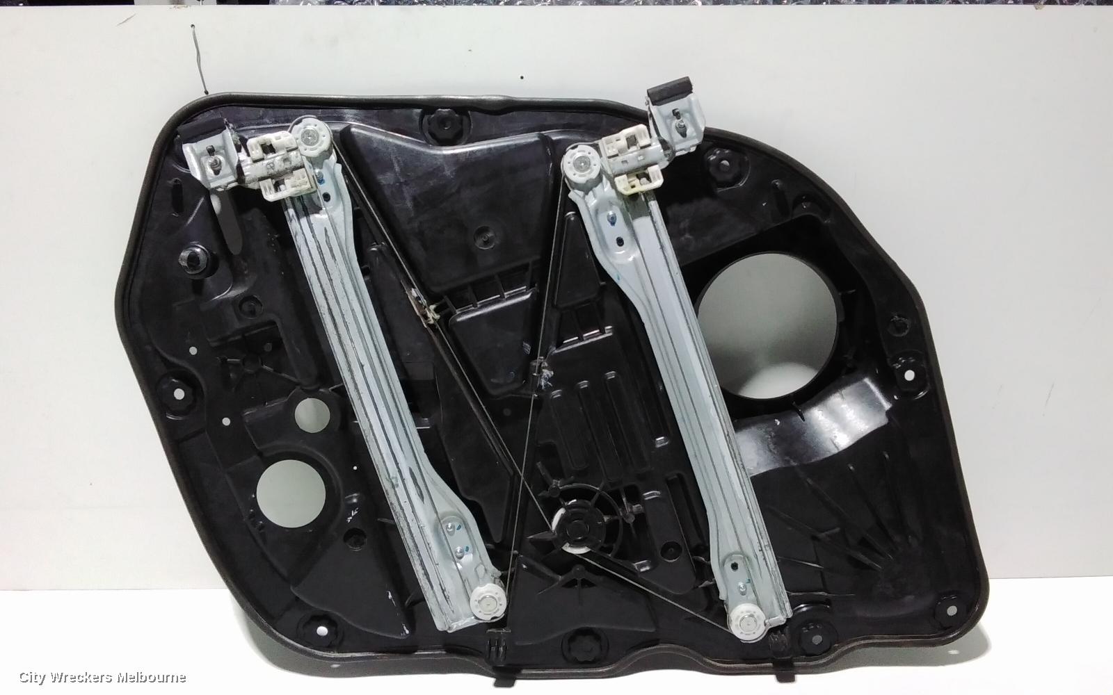 KIA OPTIMA RIGHT FRONT WINDOW REG/MOTOR, TF, 01/2011 - 08/2013