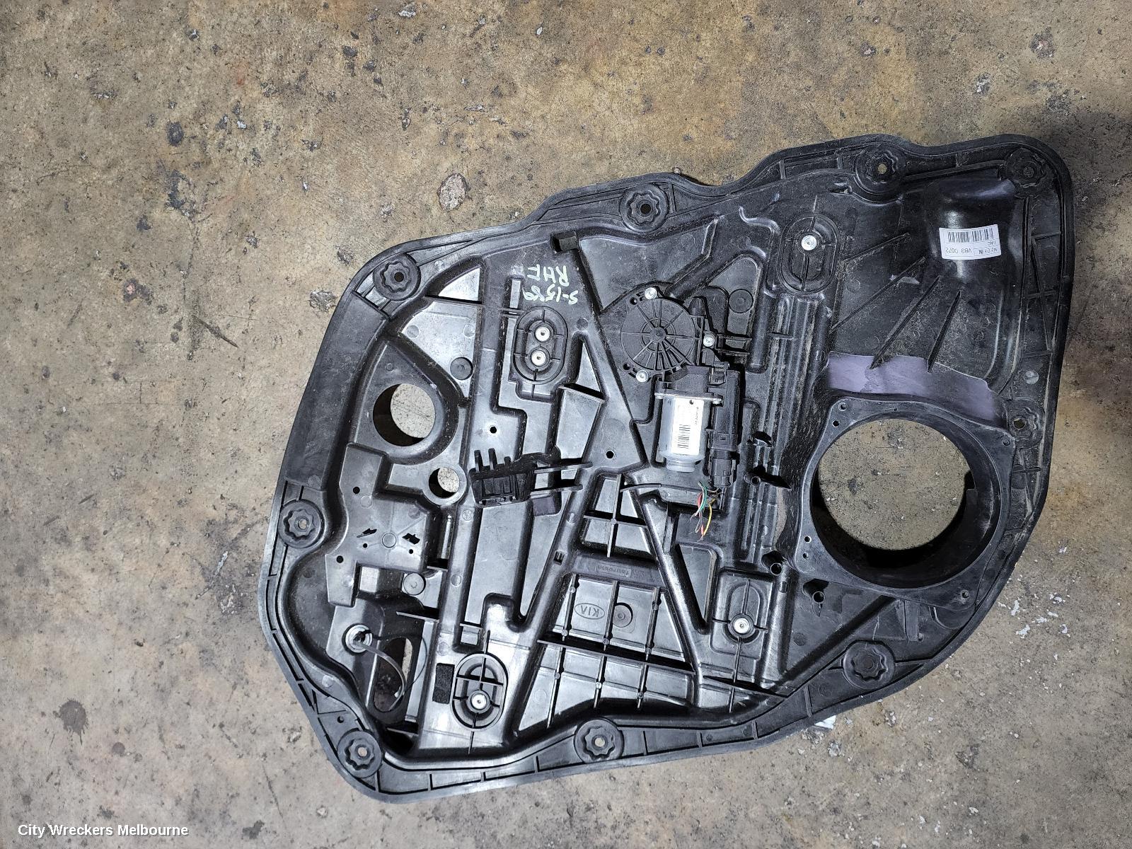 KIA OPTIMA RIGHT FRONT WINDOW REG/MOTOR, TF, 01/2011 - 08/2013