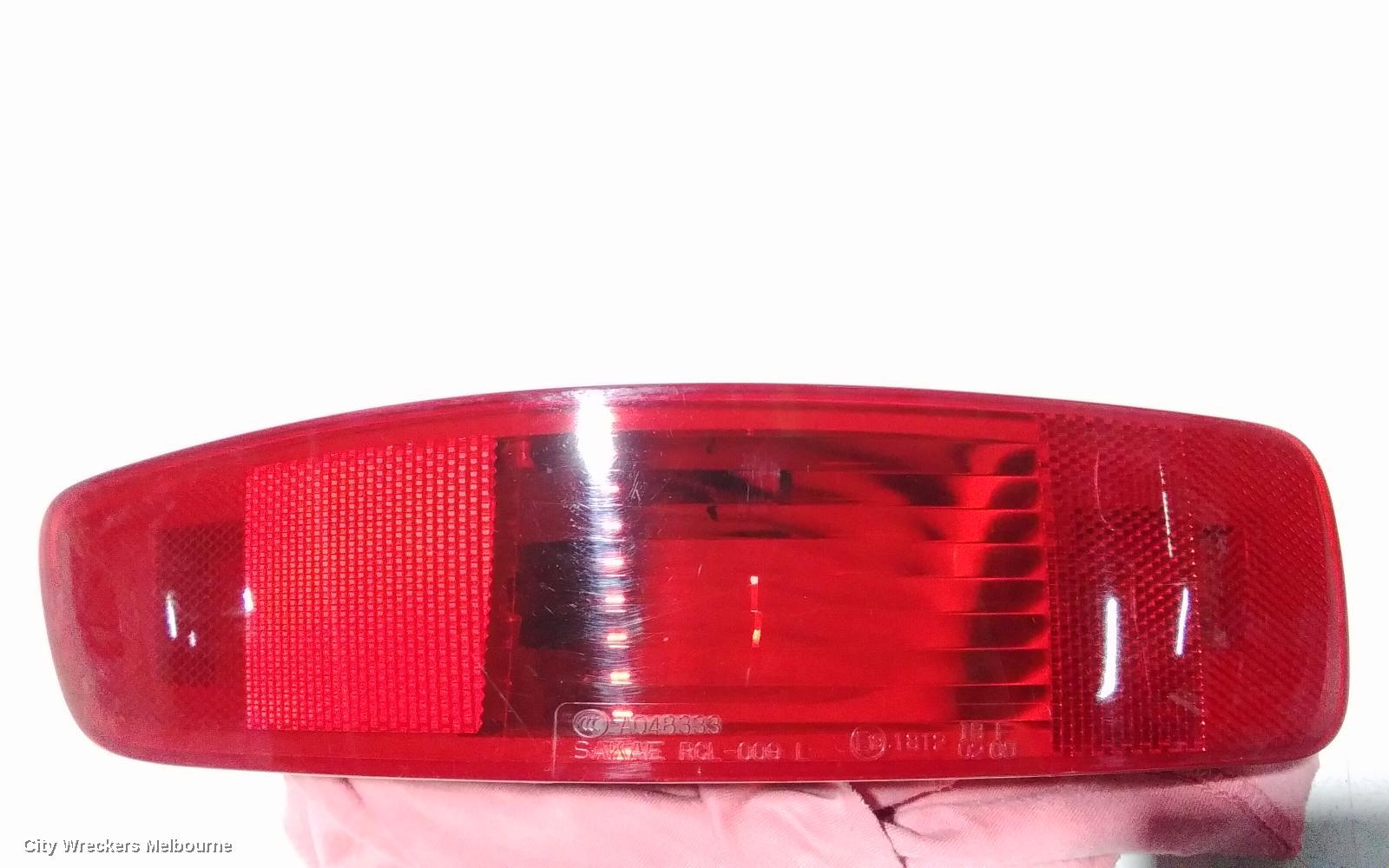 MITSUBISHI OUTLANDER LEFT TAILLIGHT, BUMPER REFLECTOR, ZG-ZH, 11/2006 - 10/2012