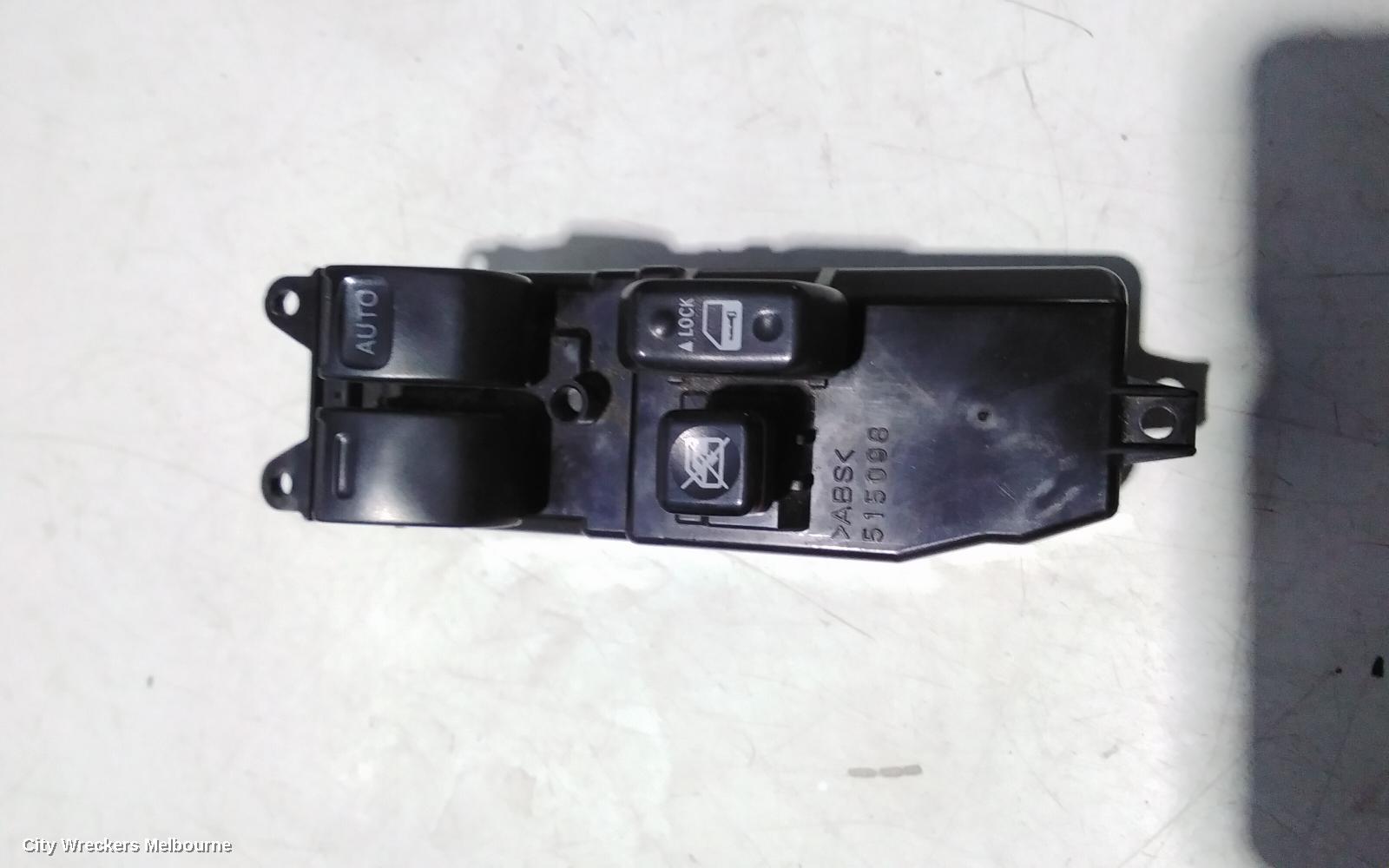 TOYOTA HIACE PWR DR WIND SWITCH, RH FRONT (MASTER SWITCH), TRH/KDH, 03/2014 - 04/2019