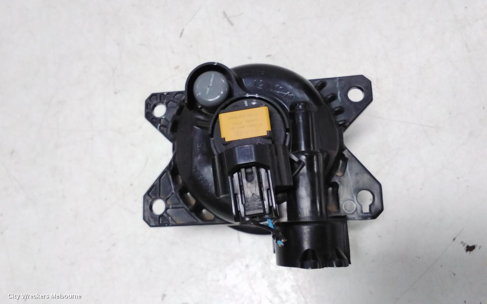 HONDA CIVIC RIGHT INDICATOR/FOG/SIDE, GUARD FLASHER, 10TH GEN, SEDAN/HATCH, VTI/VTI-S/VTI-L/RS/VTI-LX, 05/2016 - 08/2021