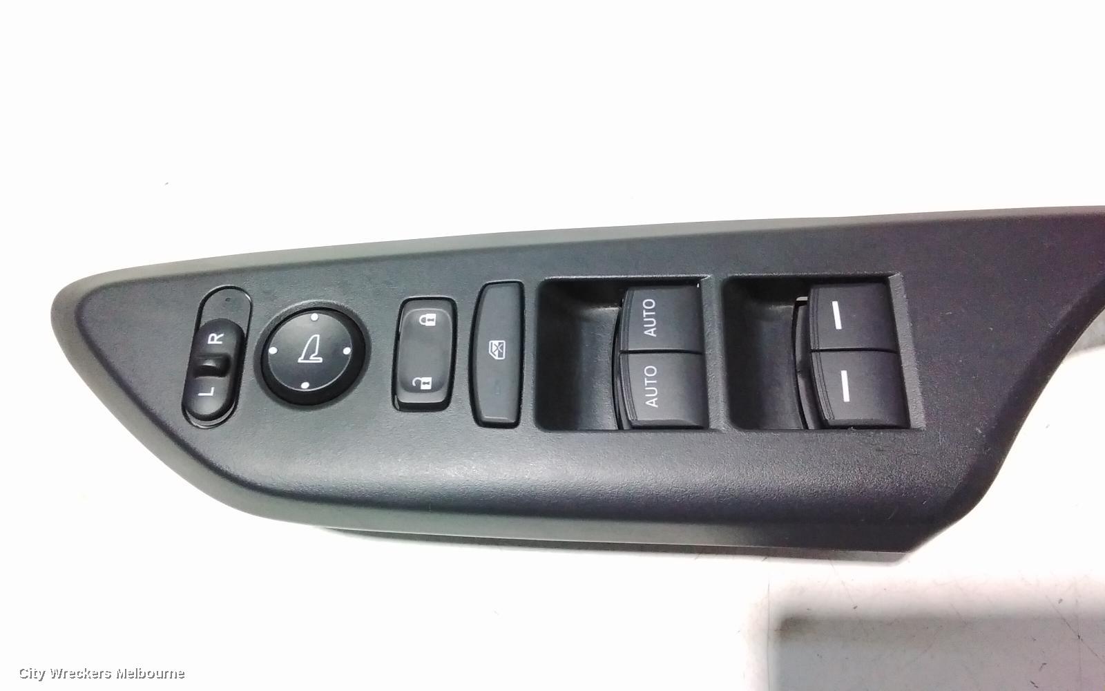 HONDA CIVIC PWR DR WIND SWITCH, RH FRONT (MASTER SWITCH), SEDAN, 10TH GEN, MANUAL FOLD TYPE, 05/2016 - 08/2021