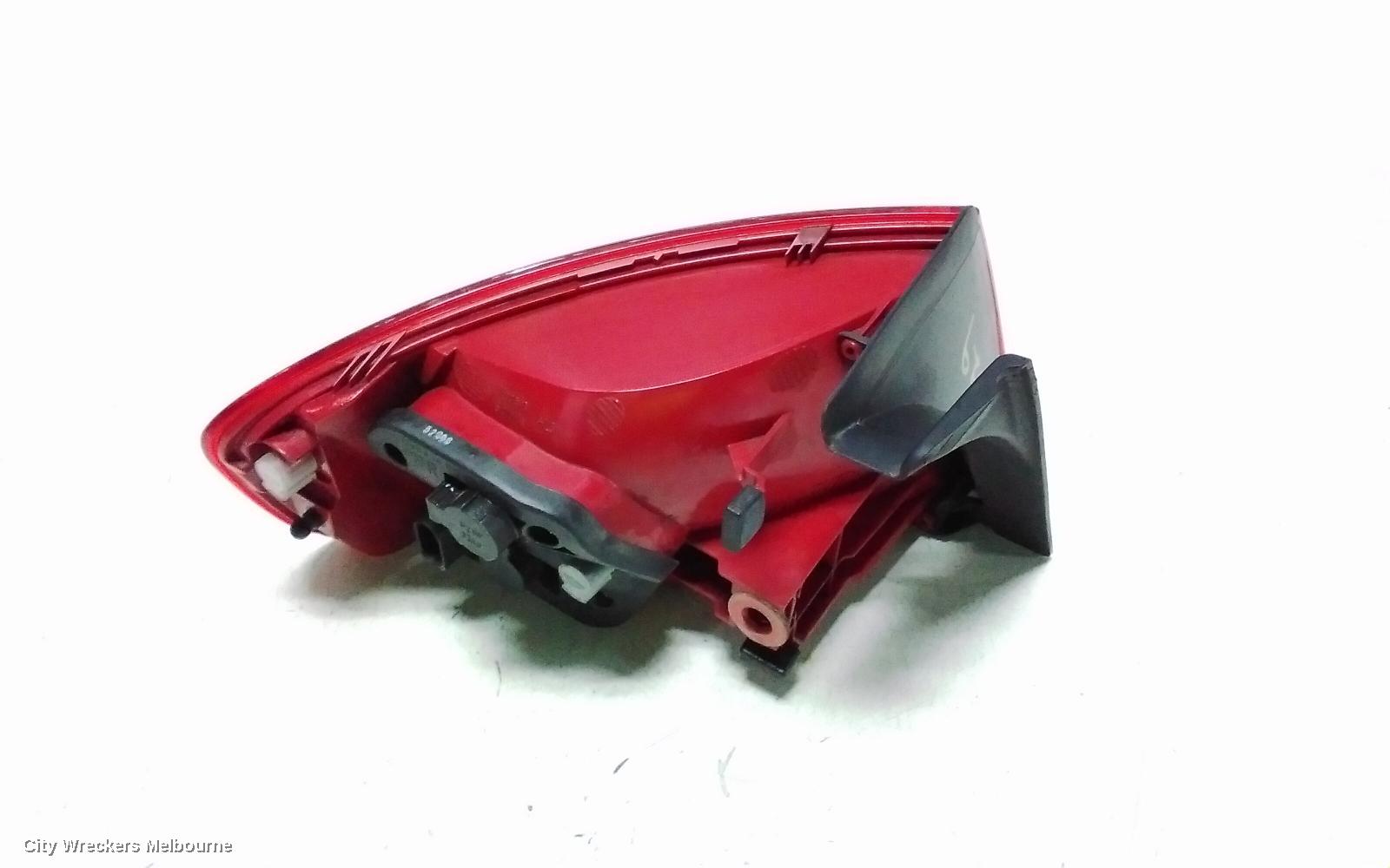 AUDI A4 RIGHT TAILLIGHT, B8 8K (A4), SEDAN, STANDARD TYPE, 02/2008 - 06/2012