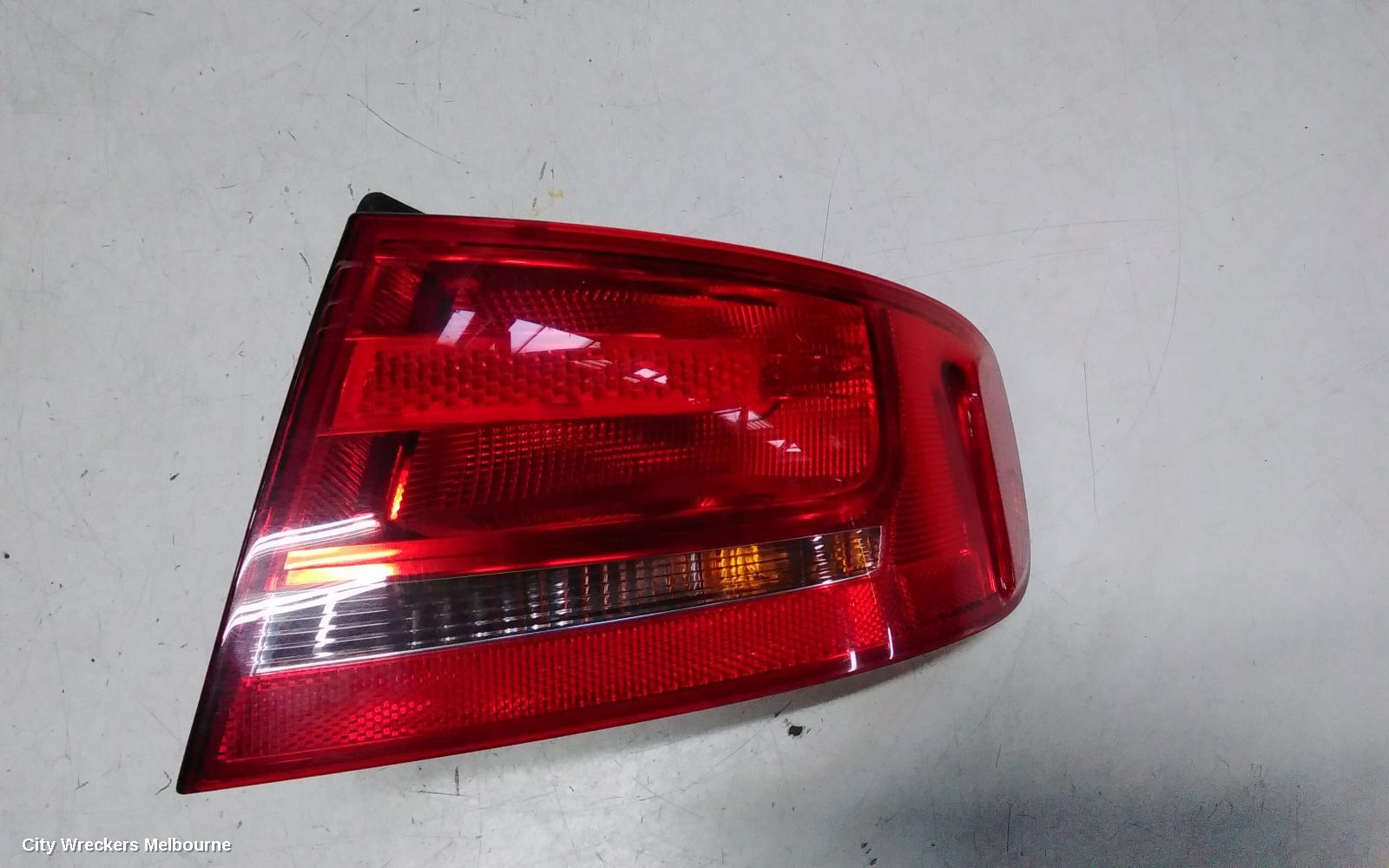 AUDI A4 RIGHT TAILLIGHT, B8 8K (A4), SEDAN, STANDARD TYPE, 02/2008 - 06/2012