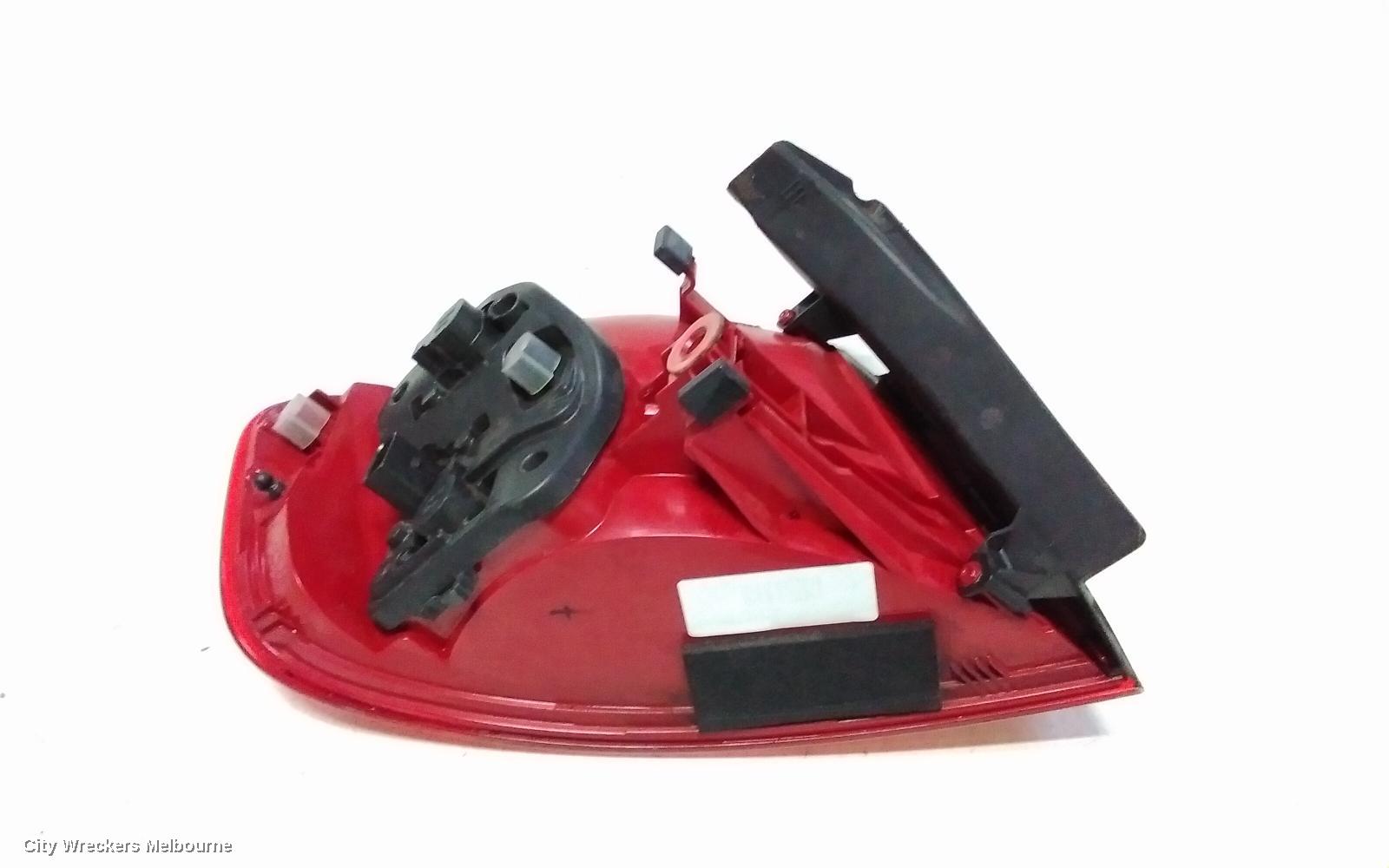 AUDI A4 RIGHT TAILLIGHT, B8 8K (A4), SEDAN, STANDARD TYPE, 02/2008 - 06/2012