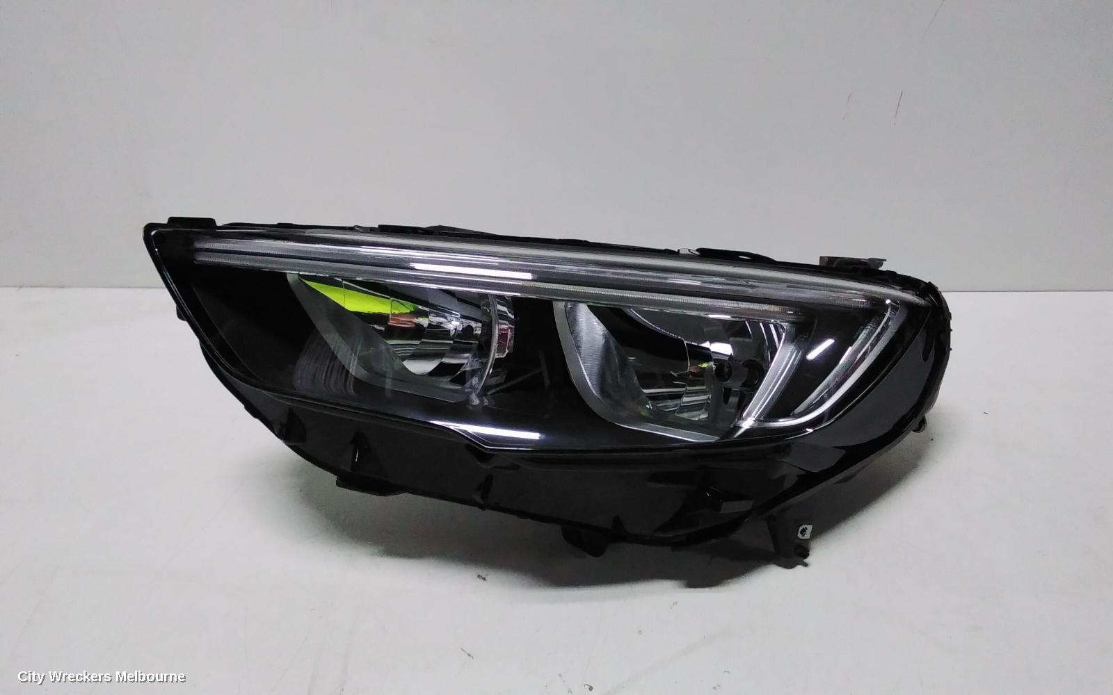 HOLDEN COMMODORE LEFT HEADLAMP, ZB, HALOGEN TYPE, 10/2017 - 12/2020