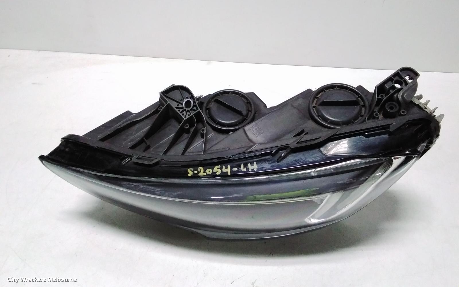 HOLDEN COMMODORE LEFT HEADLAMP, ZB, HALOGEN TYPE, 10/2017 - 12/2020