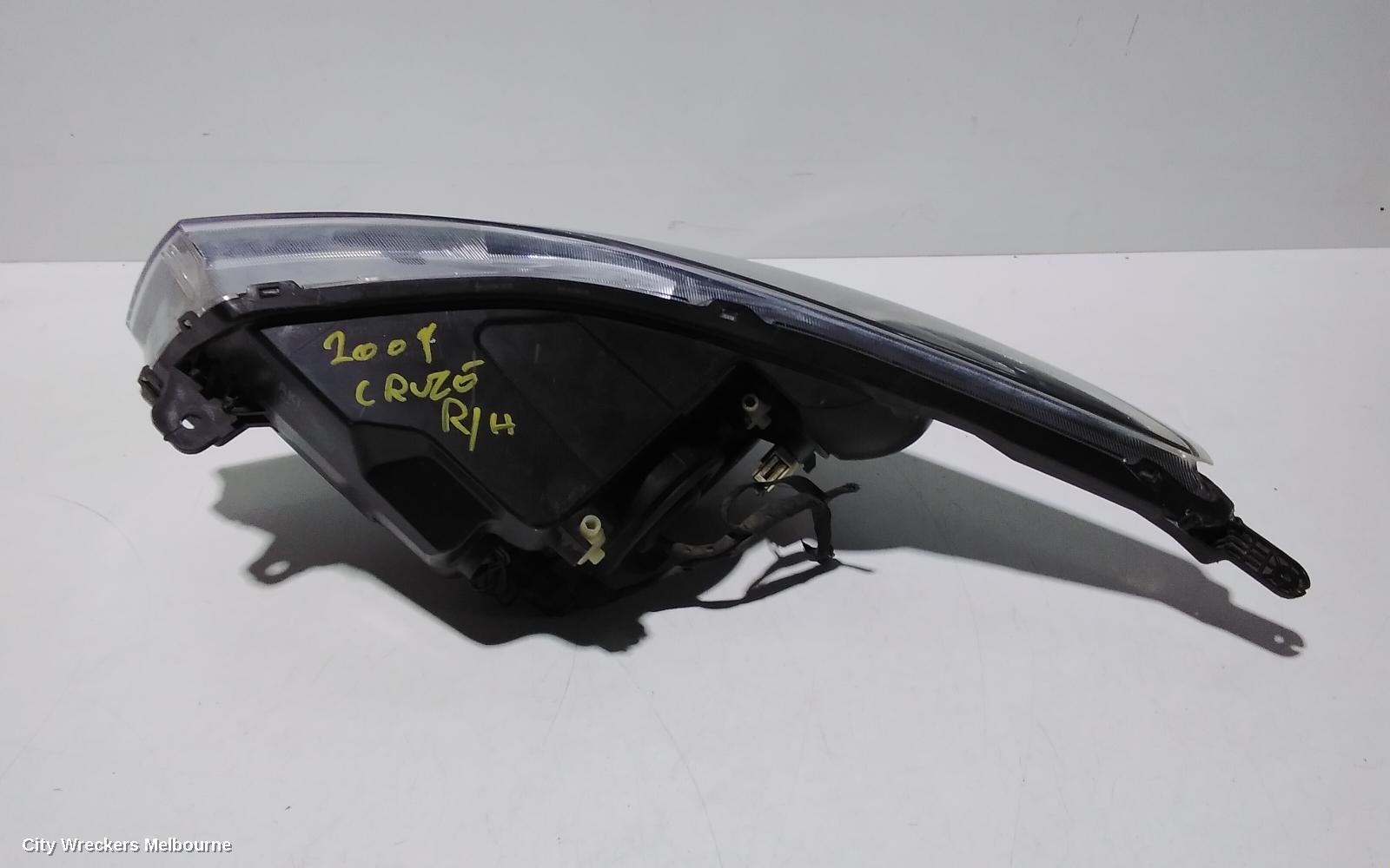 HOLDEN CRUZE RIGHT HEADLAMP, JG, 03/2009 - 02/2011