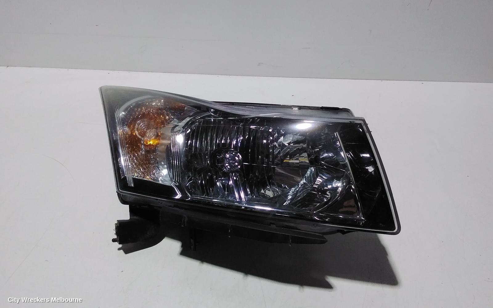 HOLDEN CRUZE RIGHT HEADLAMP, JG, 03/2009 - 02/2011