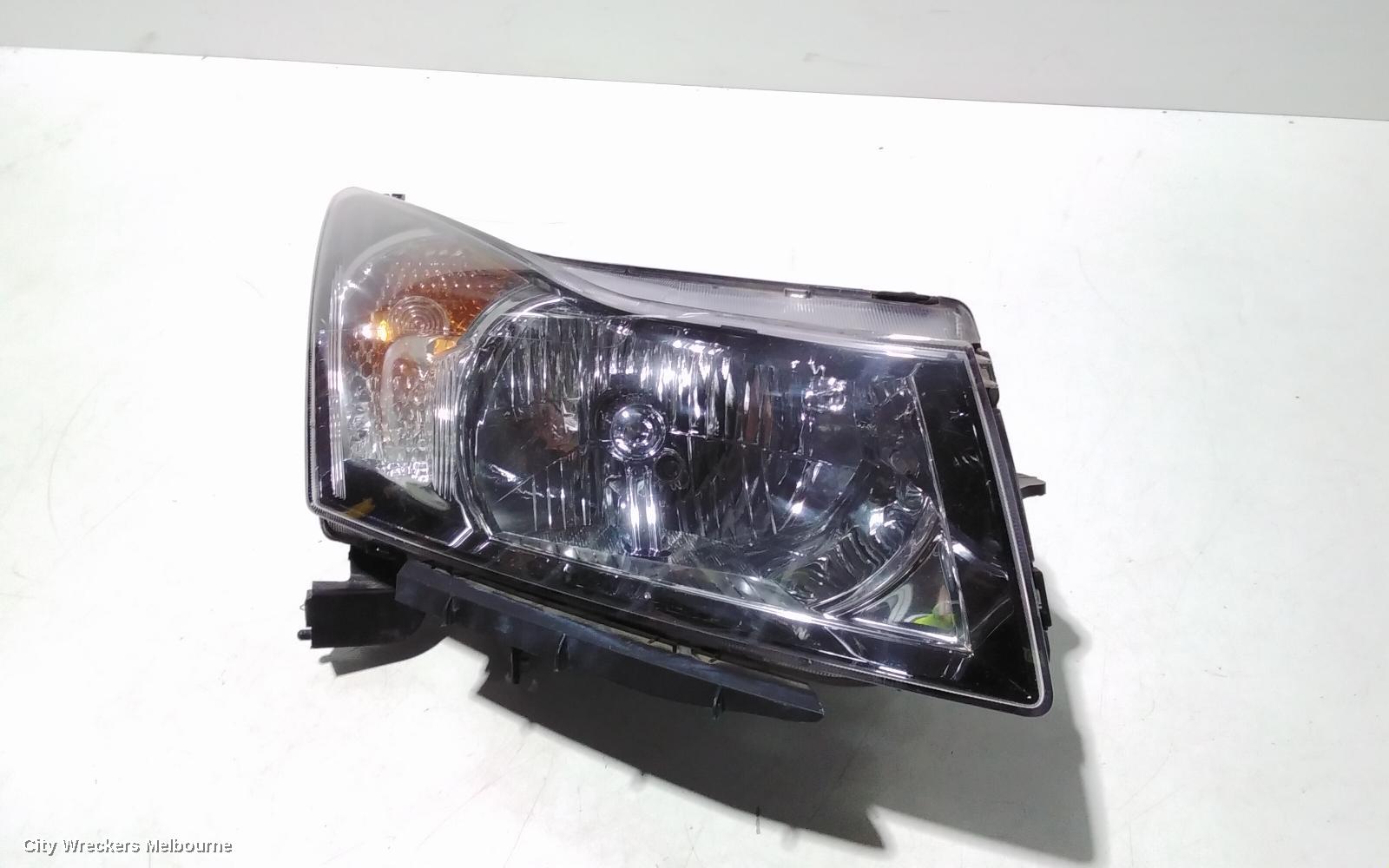 HOLDEN CRUZE RIGHT HEADLAMP, JG, 03/2009 - 02/2011