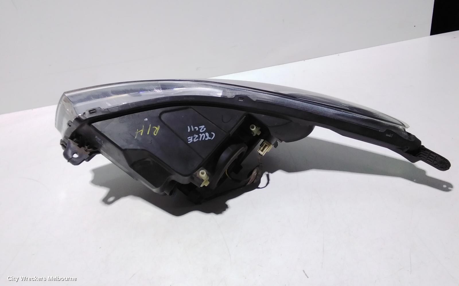 HOLDEN CRUZE RIGHT HEADLAMP, JG, 03/2009 - 02/2011