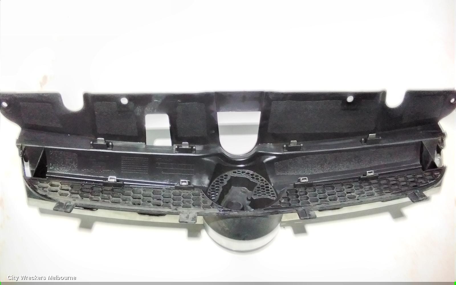 HOLDEN COMMODORE GRILLE, RADIATOR GRILLE, VE, SEDAN/WAGON, BERLINA/LUMINA, CHROME, 08/2006 - 08/2010