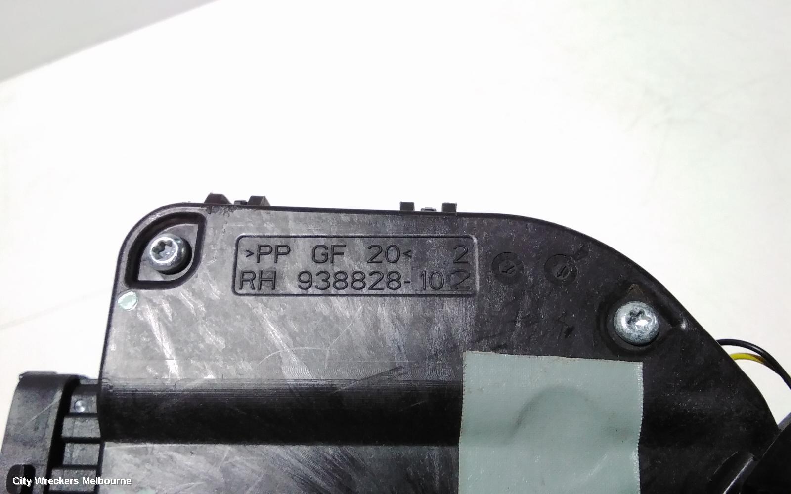 LAND ROVER DISCOVERY SPORT DOOR/BOOT/GATE LOCK, RIGHT REAR DOOR LOCK, L550, 01/2015 ONWARDS