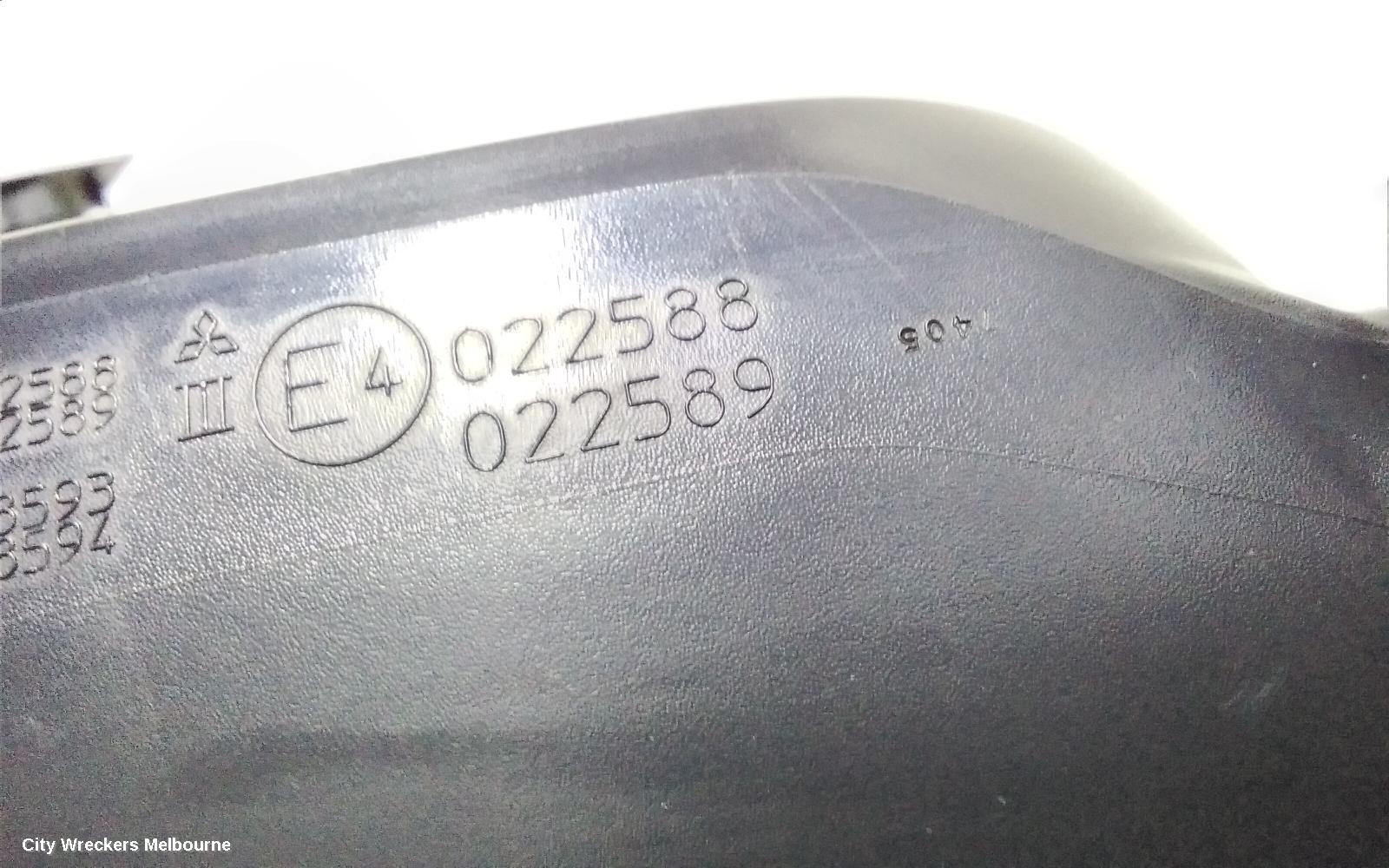 MITSUBISHI OUTLANDER LEFT DOOR MIRROR, ZG, 3 WIRE TYPE, 11/2006 - 09/2009