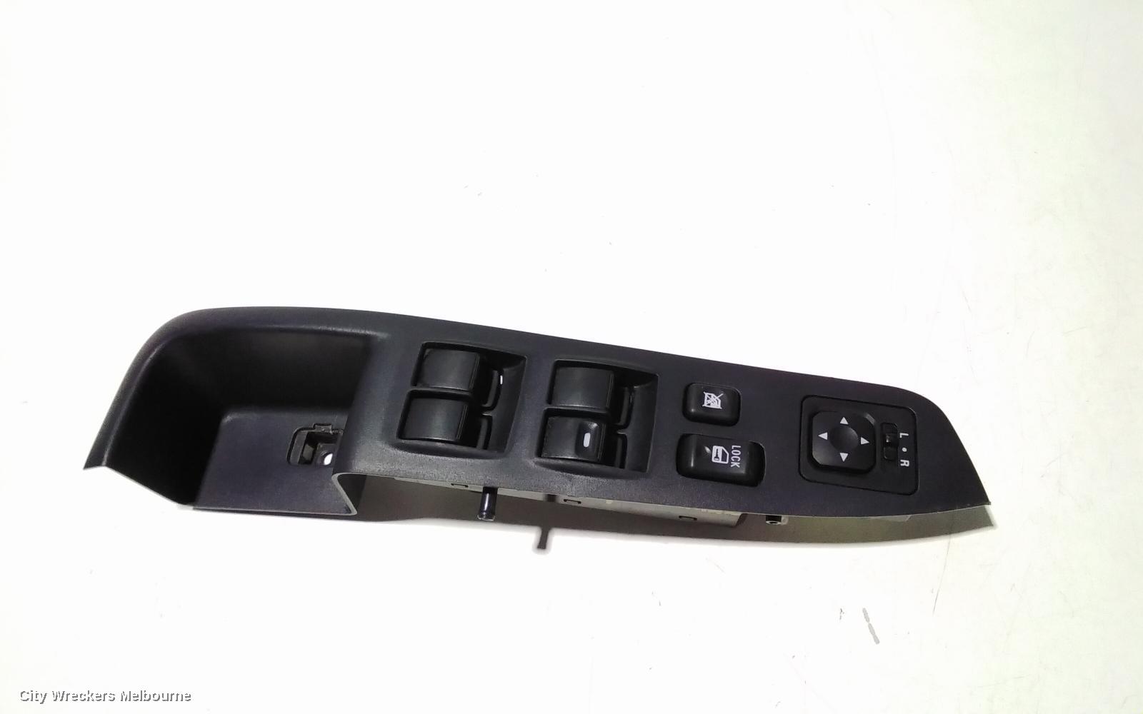MITSUBISHI OUTLANDER PWR DR WIND SWITCH, RH FRONT (MASTERSWITCH), ZG, 11/2006 - 09/2009