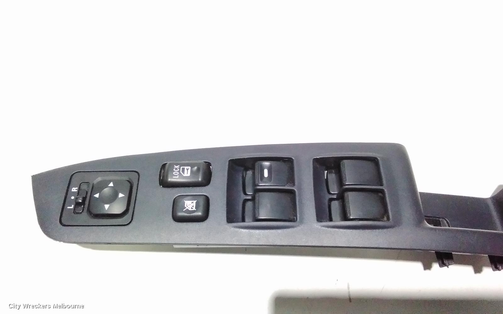 MITSUBISHI OUTLANDER PWR DR WIND SWITCH, RH FRONT (MASTERSWITCH), ZG, 11/2006 - 09/2009