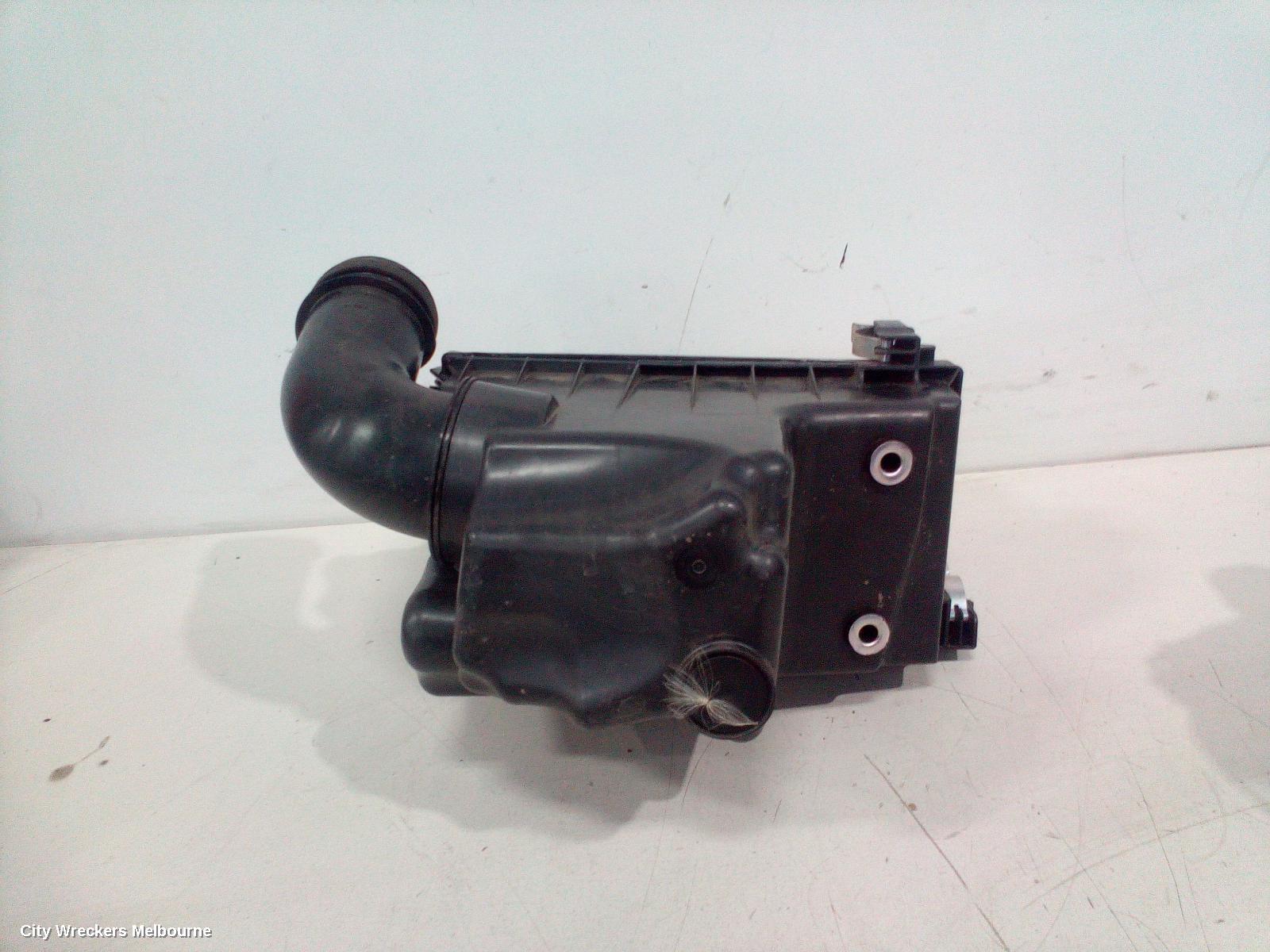 TOYOTA C-HR AIR CLEANER/BOX, AIR CLEANER, GEN 1, 1.2, PETROL, 12/2016 ONWARDS