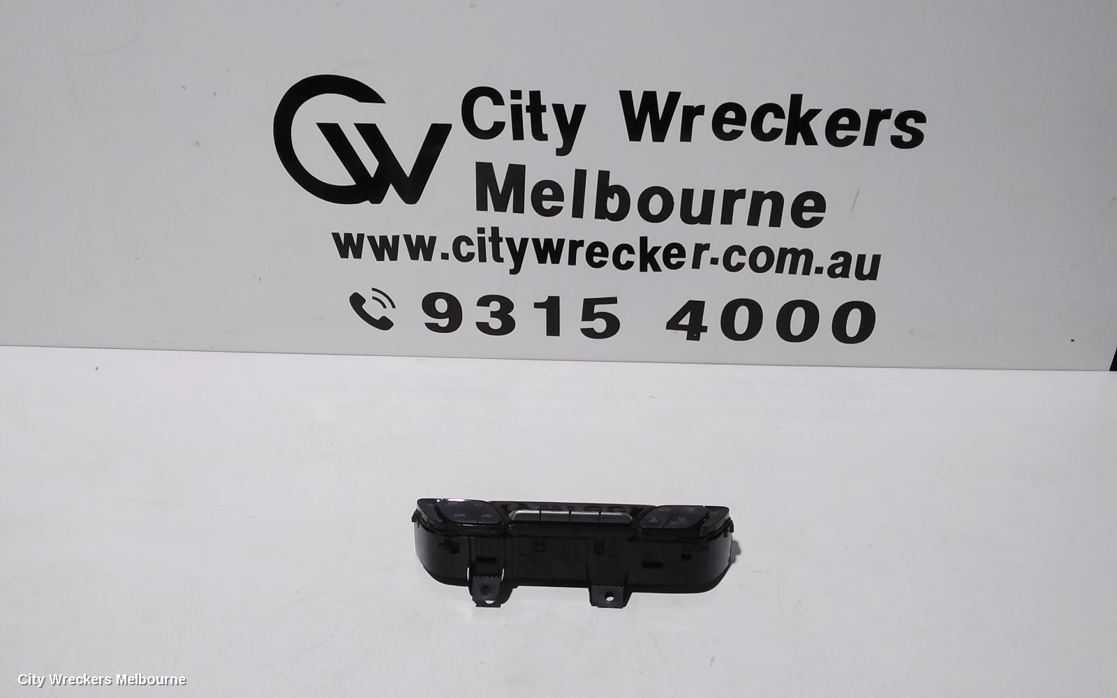 TOYOTA C-HR HEATER/AC CONTROLS, DUAL ZONE CLIMATE CONTROL TYPE, NGX10R/NGX50R/ZYX10R, 12/2016 ONWARDS