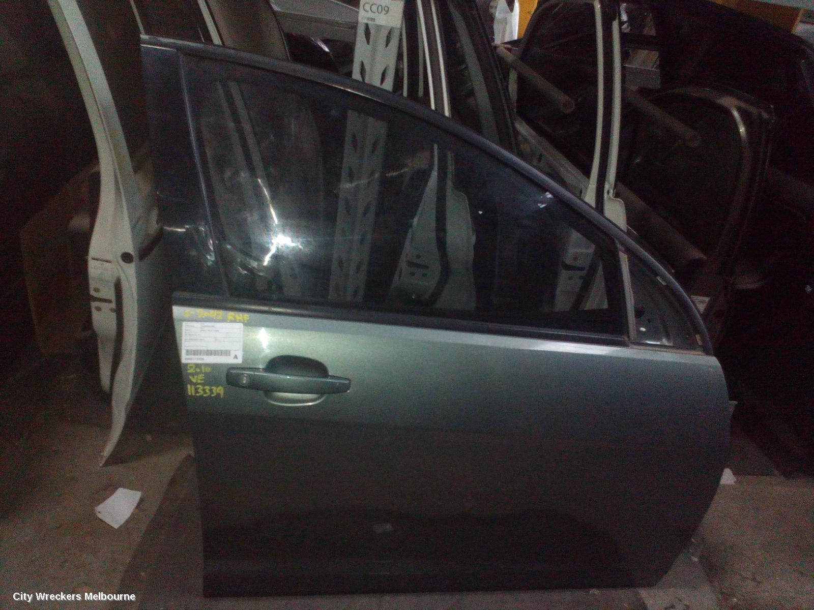 HOLDEN COMMODORE RIGHT FRONT DOOR, VF, 05/2013 - 12/2017