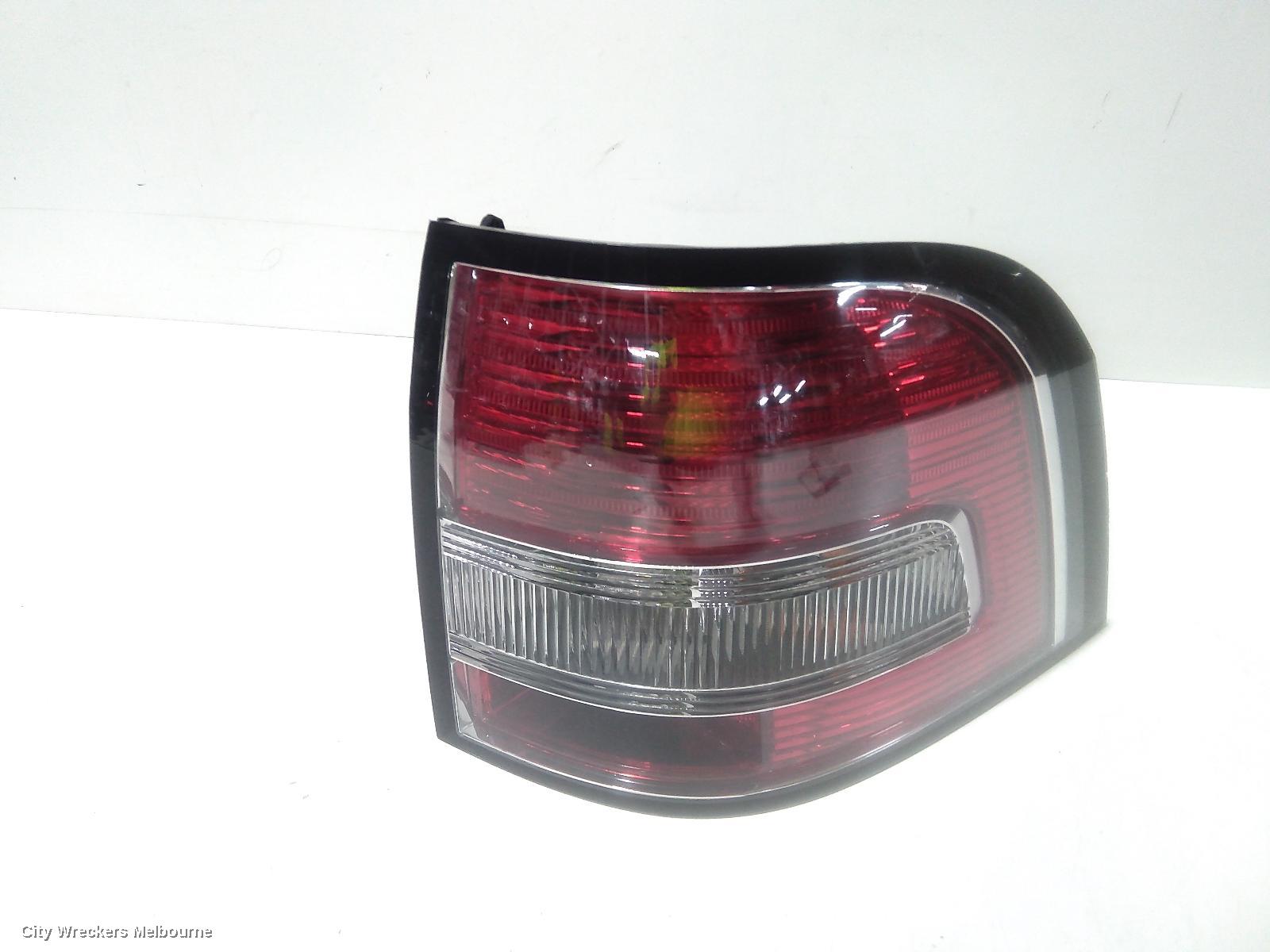 HOLDEN COMMODORE RIGHT TAILLIGHT, VF, UTE, BASE/SS/SV6/SS-V/HSV MALOO, 05/2013 - 12/2017