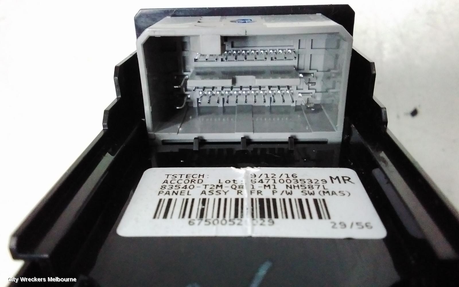 HONDA ACCORD PWR DR WIND SWITCH, RH FRONT (MASTER SWITCH), 9TH GEN, VTI-L/V6L, 05/2013 - 08/2019