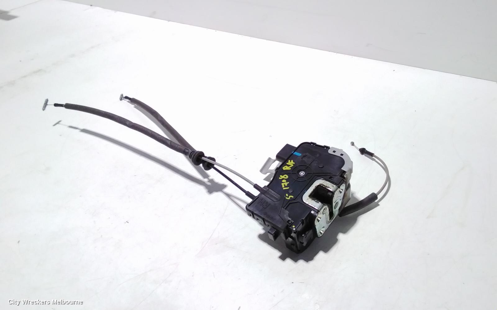 HYUNDAI I45 DOOR/BOOT/GATE LOCK, RIGHT FRONT DOOR LOCK, YF, 02/2010 - 04/2014