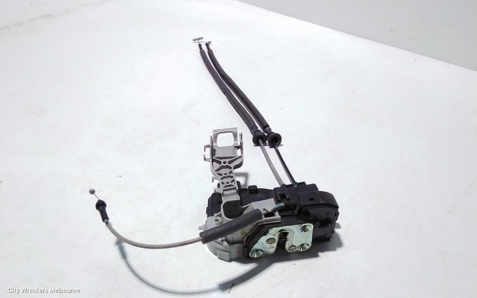 HYUNDAI I45 DOOR/BOOT/GATE LOCK, RIGHT FRONT DOOR LOCK, YF, 02/2010 - 04/2014