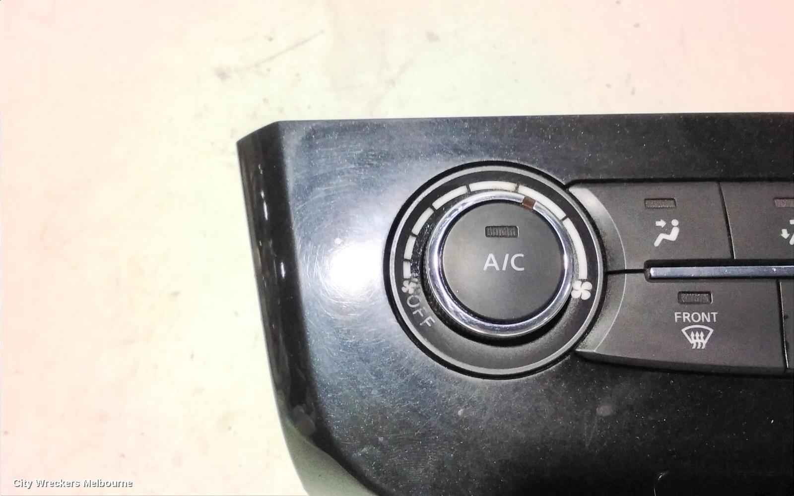 NISSAN XTRAIL HEATER/AC CONTROLS, CLIMATE CONTROL TYPE, T32 02/2014 ONWARDS