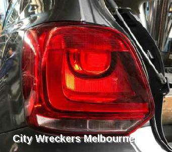 VOLKSWAGEN POLO LEFT TAILLIGHT, 6R, COMFORTLINE/TRENDLINE, RED INSERT TYPE, 05/2014 - 09/2017