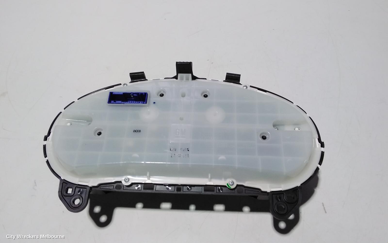 HOLDEN ASTRA INSTRUMENT CLUSTER, PETROL, AUTO T/M, BK, HATCH/WAGON, 09/2016 ONWARDS