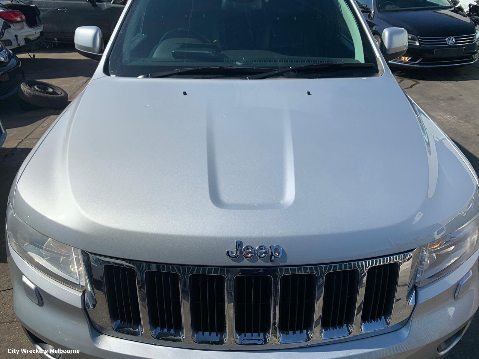 JEEP GRANDCHEROKEE DOOR HANDLE, OUTER, RH FRONT, CHROME, WK, 01/2011 - 07/2021