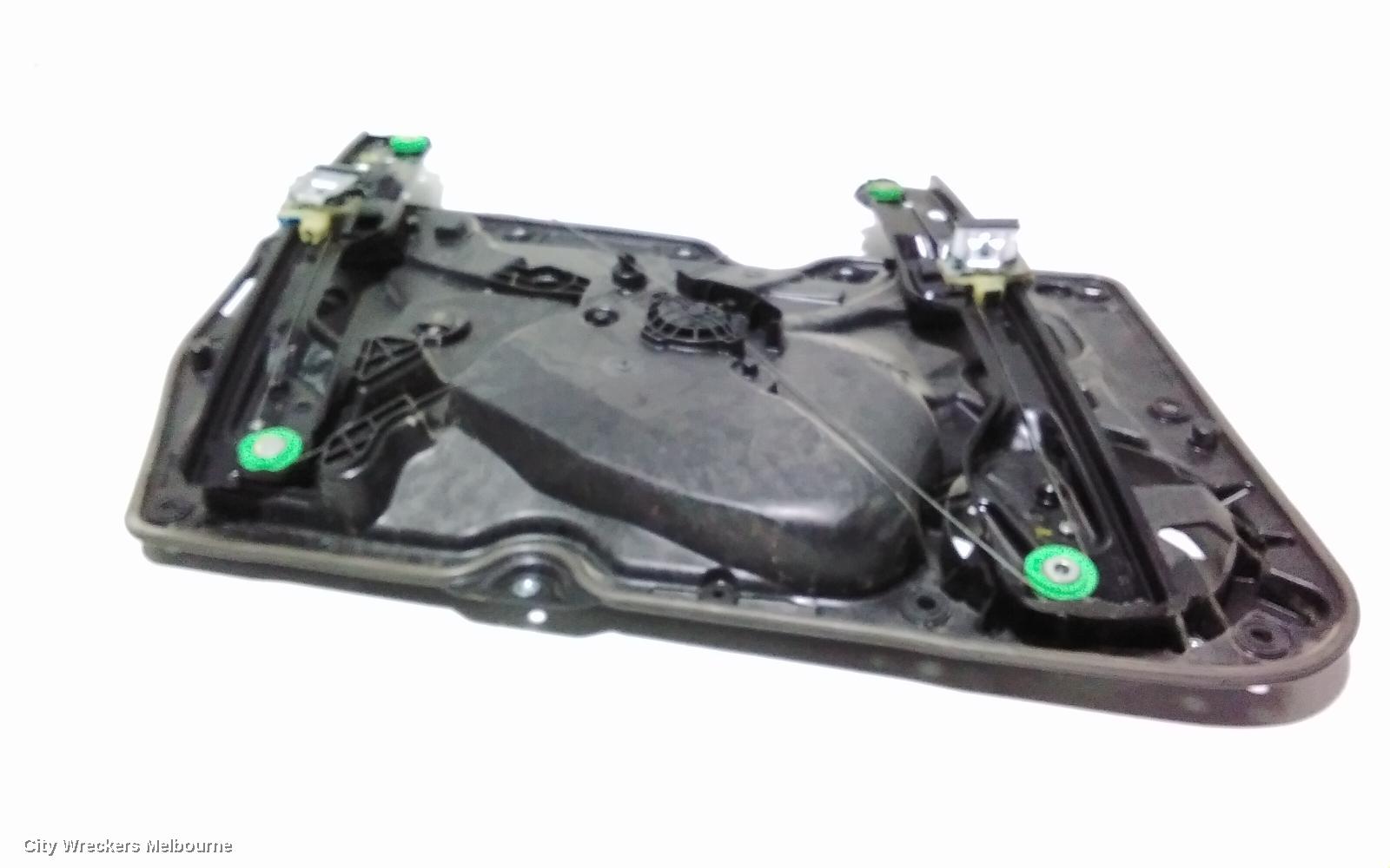 VOLKSWAGEN GOLF RIGHT FRONT WINDOW REG/MOTOR, GEN 6, 3DR/5DR HATCH, 12/2008 - 03/2013