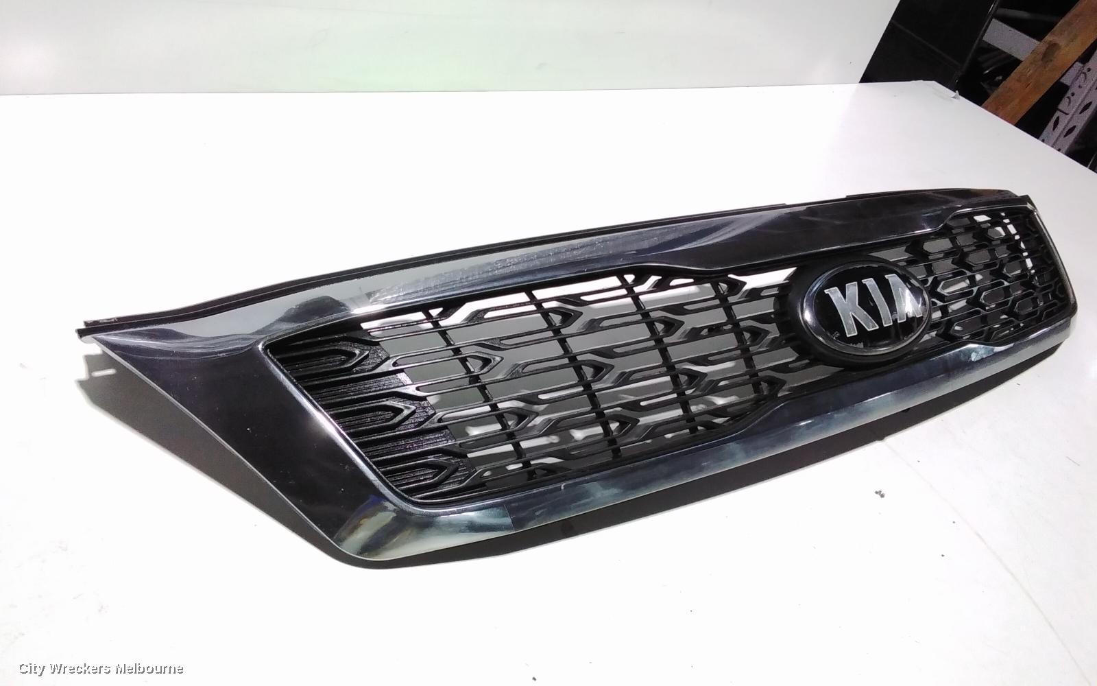 KIA CARNIVAL/GRAND CARNIVAL GRILLE, CARNIVAL/GRAND CARNIVAL, RADIATOR GRILLE, VQ, CHROME, 12/2009 - 12/2014