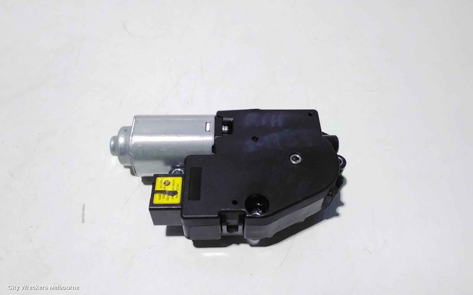 HYUNDAI VELOSTER SUNROOF MOTOR, JS, 09/2019 - 07/2021