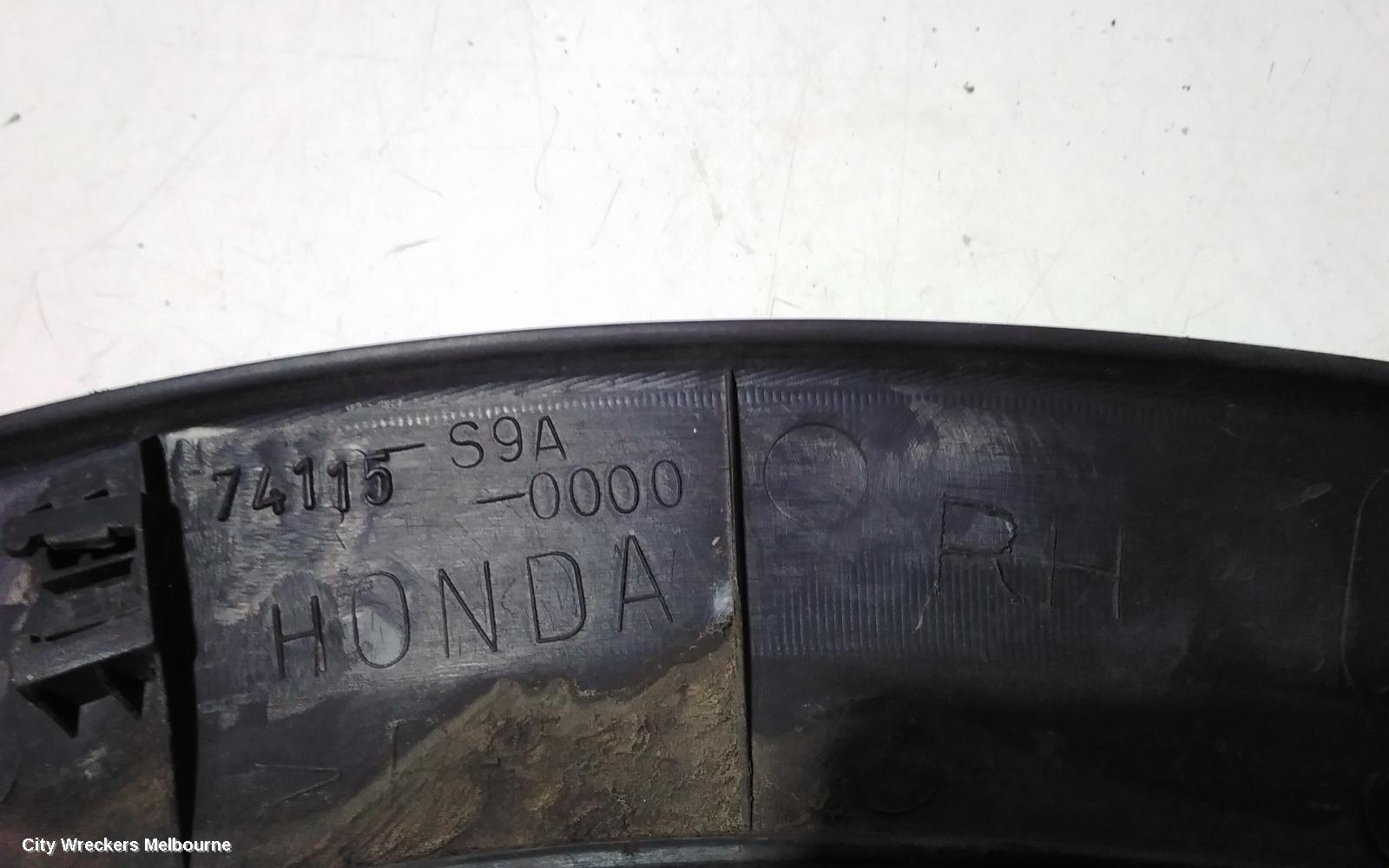 HONDA CRV WHEEL ARCH FLARE, RD7, RH FRONT, 12/2001 - 02/2007