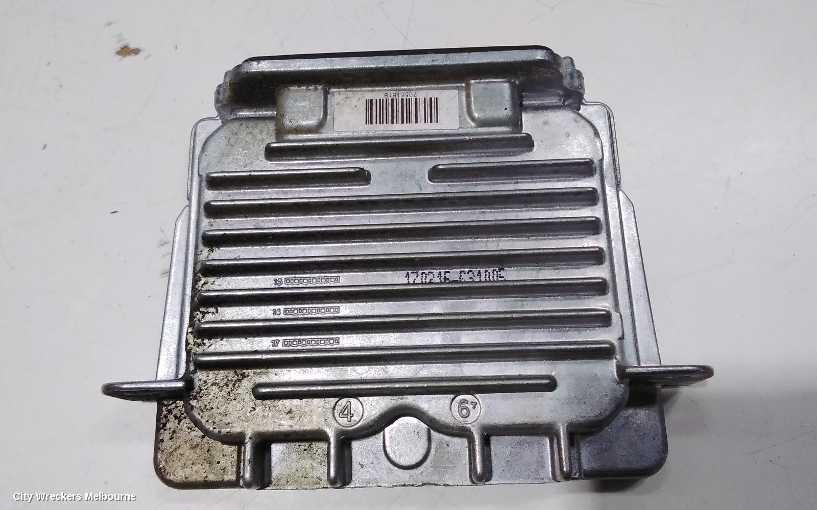 JEEP GRANDCHEROKEE, WK, 10/2010 - 02/2022, RH XENON MOUDEL & BULB : 92676