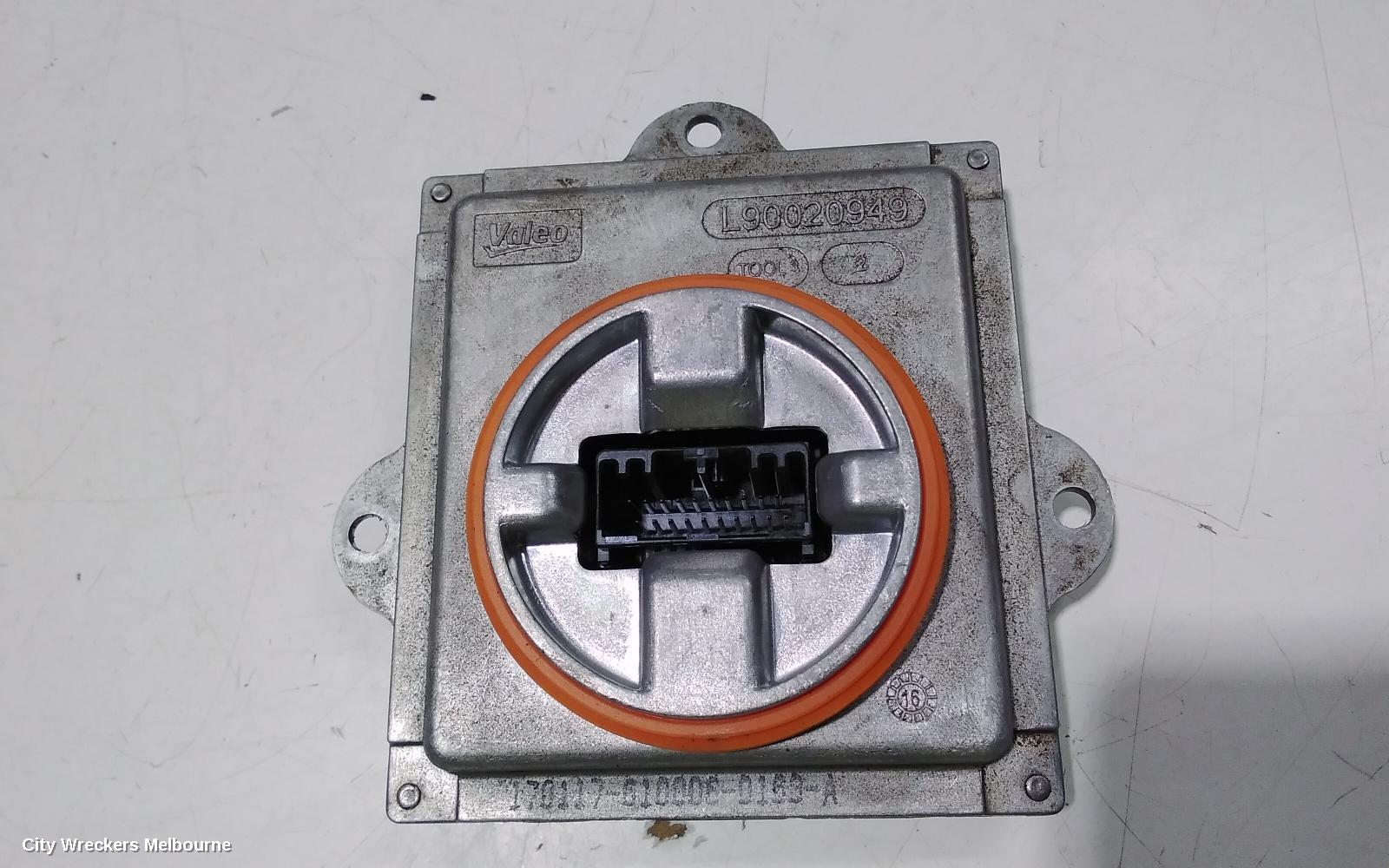 JEEP GRANDCHEROKEE, WK, 10/2010 - 02/2022, RH XENON MOUDEL & BULB : 92676