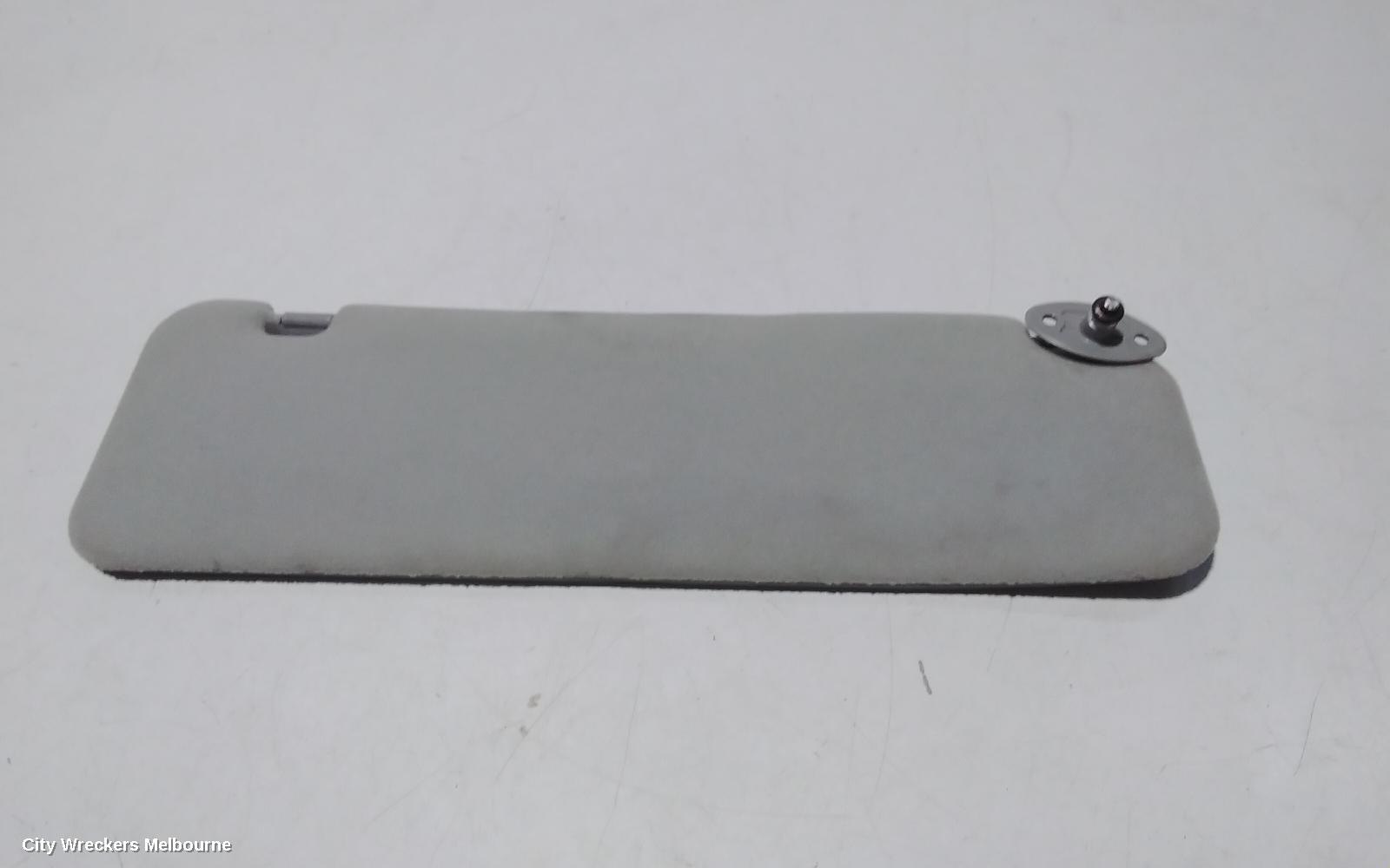 TOYOTA HIACE SUNVISOR, TRH/KDH, LH SIDE, LWB/SWB, 03/2005 - 04/2019