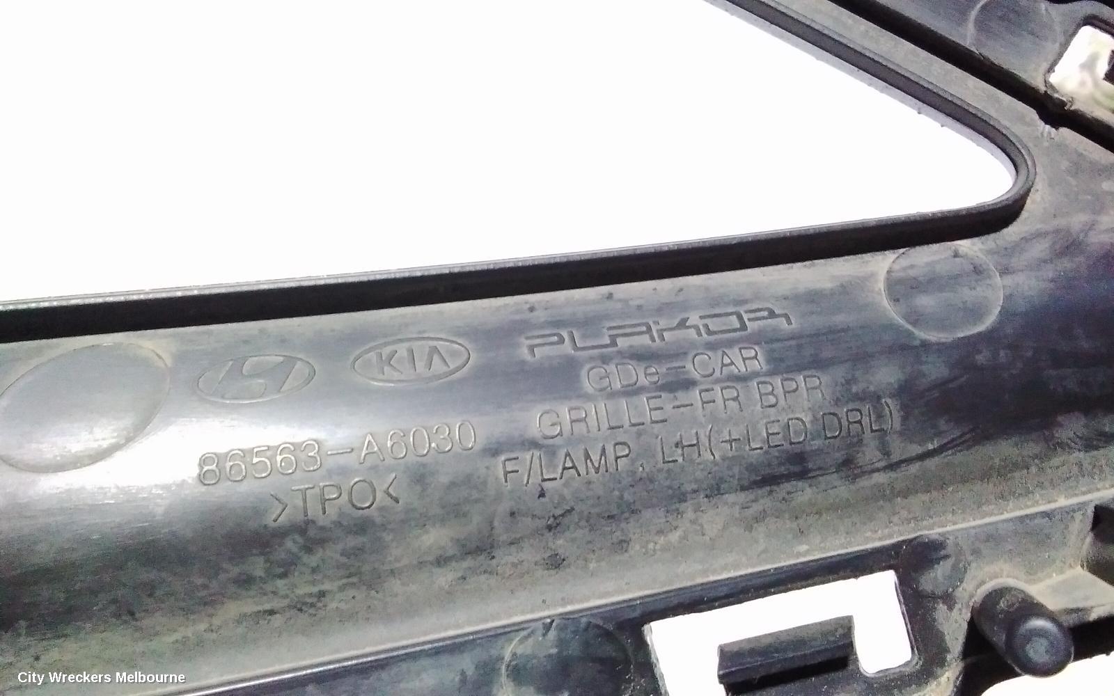 HYUNDAI I30 LEFT INDICATOR/FOG/SIDE, BUMPER FOGLAMP SURROUND, NON DAY TIME RUNNING LAMP TYPE, GD, 02/2012 - 02/2017